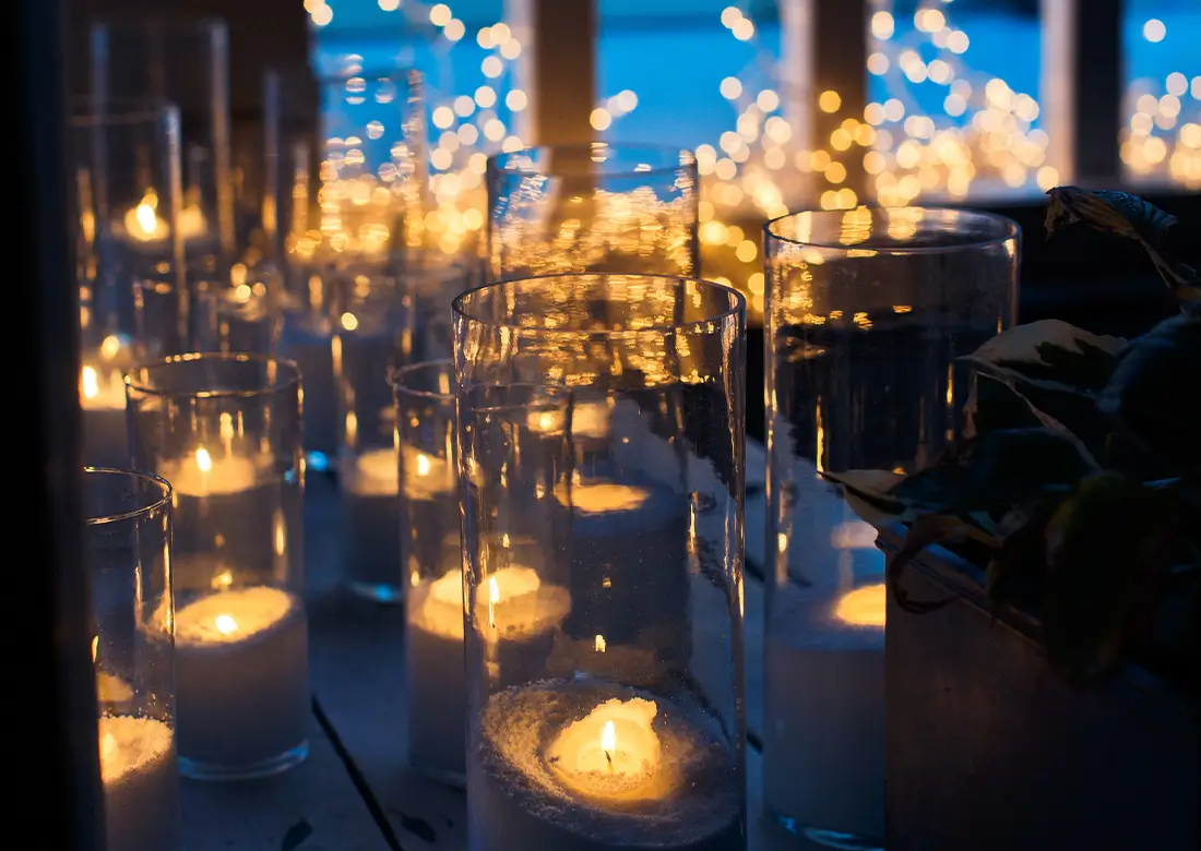 ALLESTIMENTO CANDELE